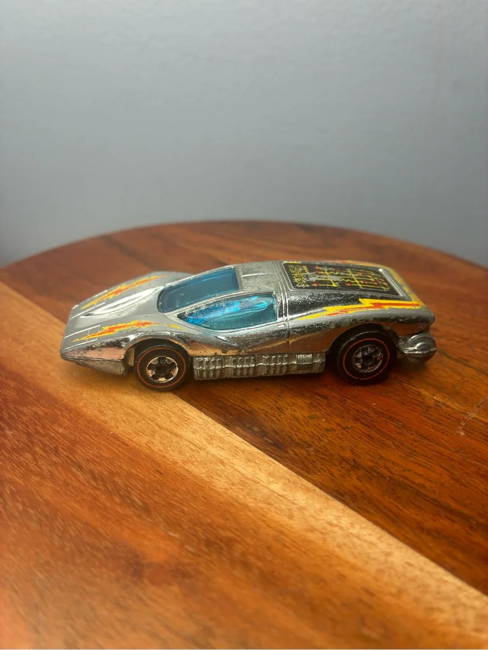 Hot Wheels Large Charge Redline Car Hong Kong 1974 Flying Colors